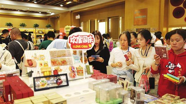 国庆中秋假期 山西博物院接待观众16万人次