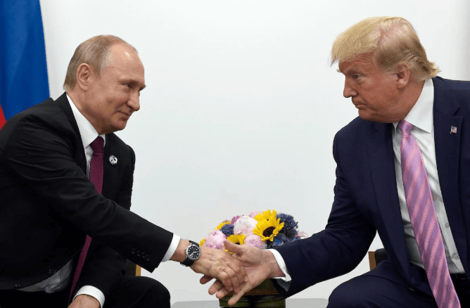 51票赞成44票反对，美参议院投票结果出炉，特朗普突然下令开火，对外释放信号非同寻常